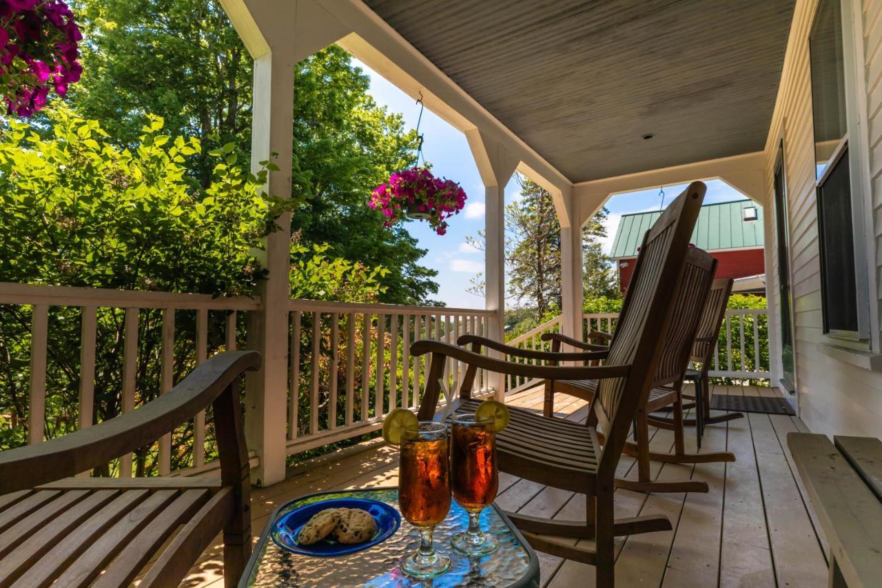 Maple Hill Farm Inn Аугуста Екстериор снимка
