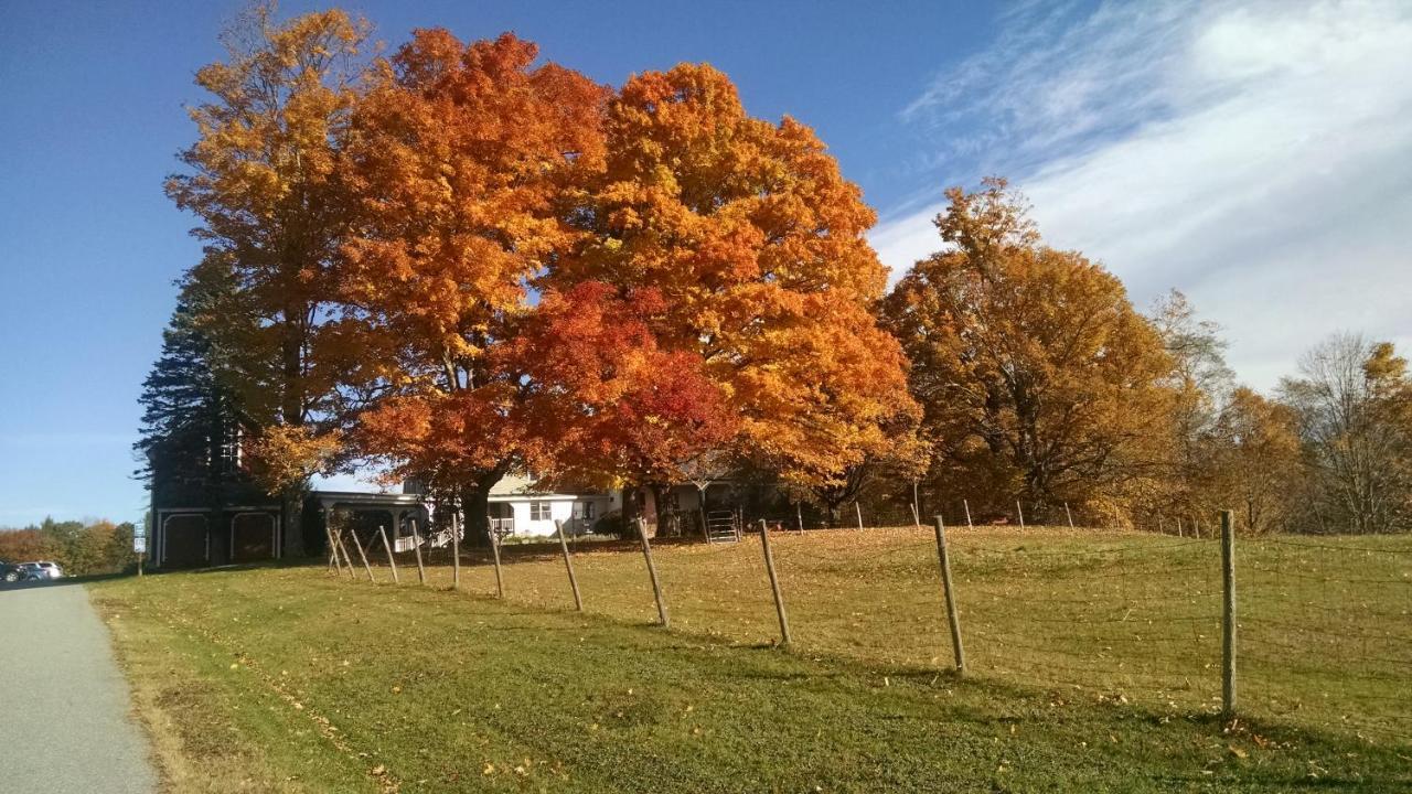 Maple Hill Farm Inn Аугуста Екстериор снимка