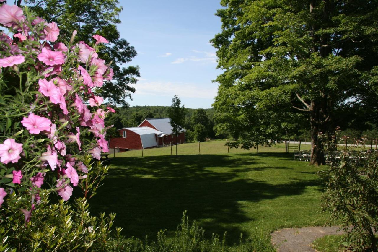 Maple Hill Farm Inn Аугуста Екстериор снимка